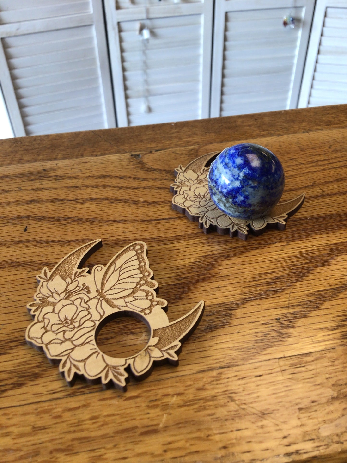 Engraved Sphere Holder - Butterfly Moon Small