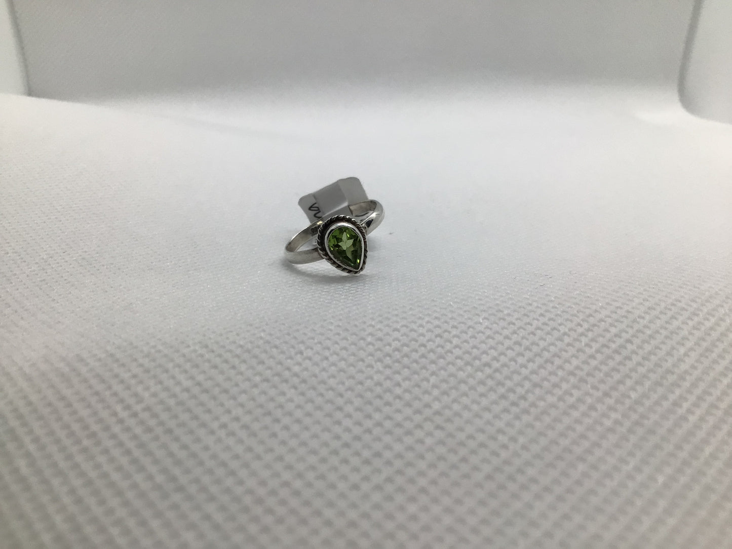 Sterling peridot Ring