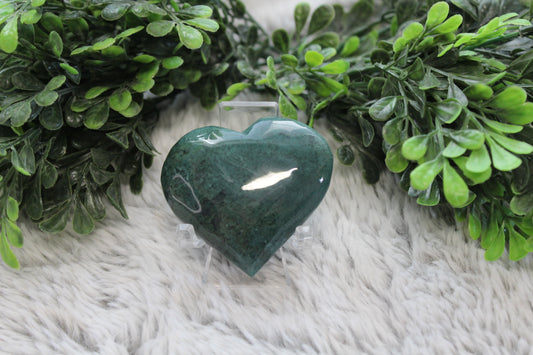 Heart shaped Moss Agate