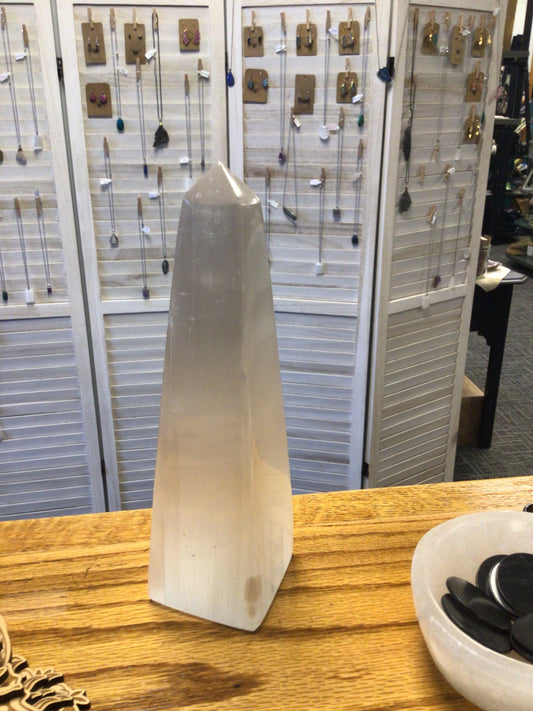 Selenite Tower